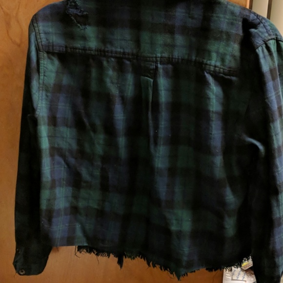 Distressed flannel - Picture 2 of 3